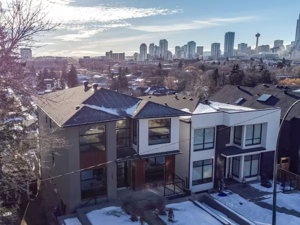 1007 DRURY AVE Northeast, Calgary, AB T2E 0M3