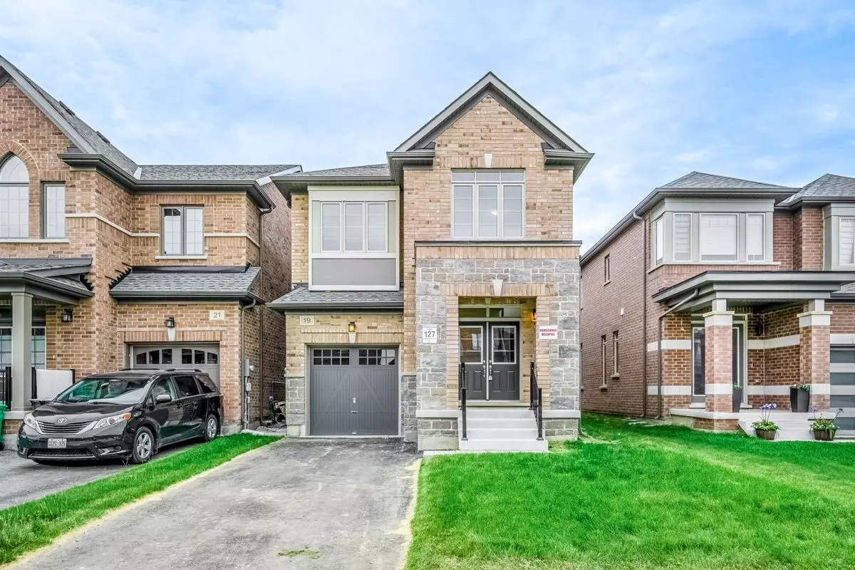 Caledon, ON L7C 4J5,19 Moorhart CRES