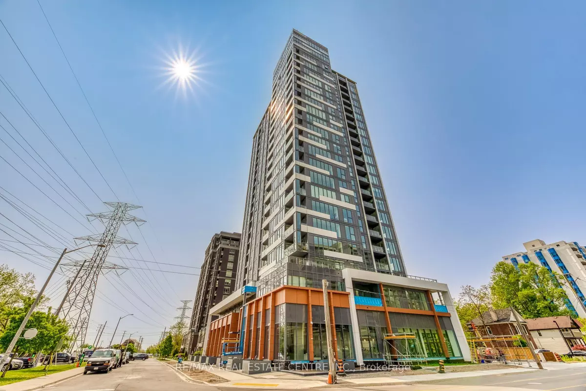 Burlington, ON L7S 0A5,500 Brock AVE #409