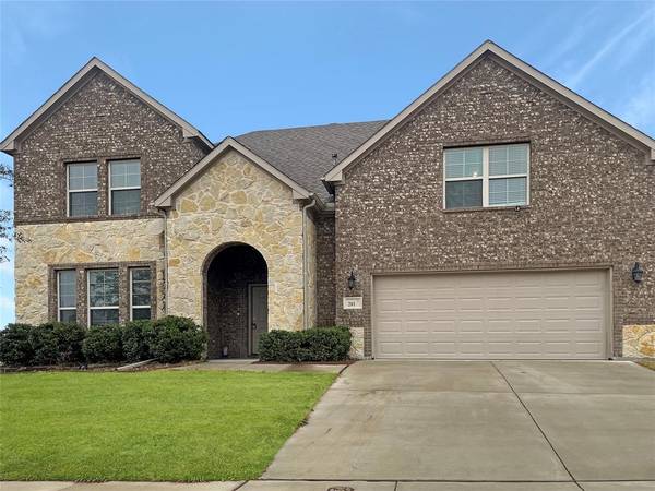 201 Bower Ridge Drive, Fort Worth, TX 76108