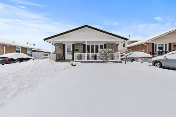 8 Carousel CIR, St. Catharines, ON L2N 6E1