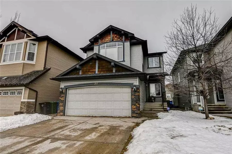 31 Everoak GN Southwest, Calgary, AB T2Y 0J5