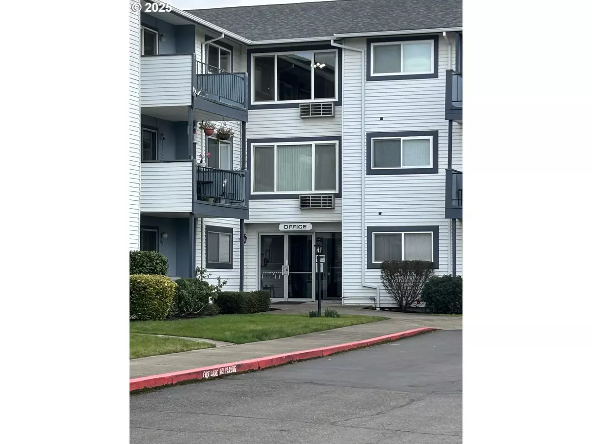 Woodburn, OR 97071,950 EVERGREEN RD #310