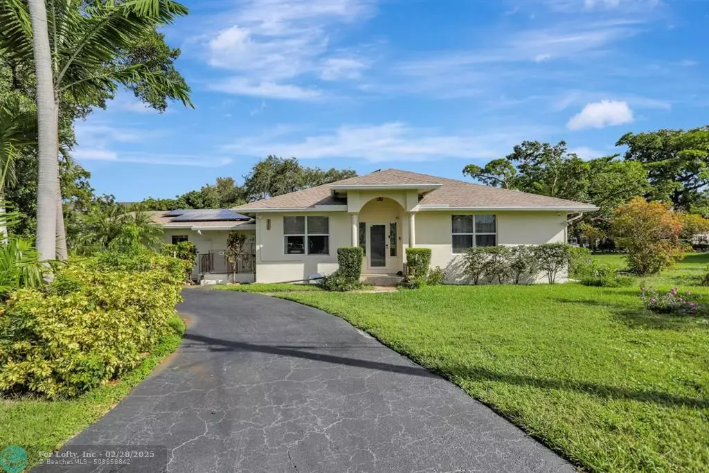 Pompano Beach, FL 33060,821 SW 13th Ct