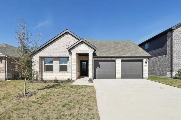 1331 Los Olmos Lane, Crandall, TX 75114