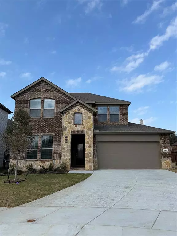 104 SUNSHINE Drive, Euless, TX 76039