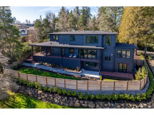 Lake Oswego, OR 97034,14410 UPLANDS DR