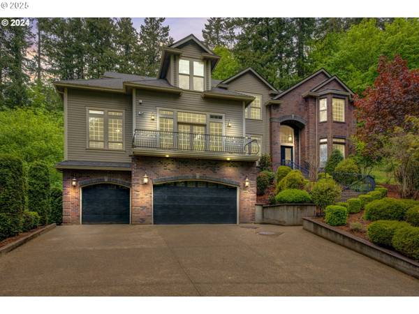 15119 S HOFFMAN RD, Oregon City, OR 97045