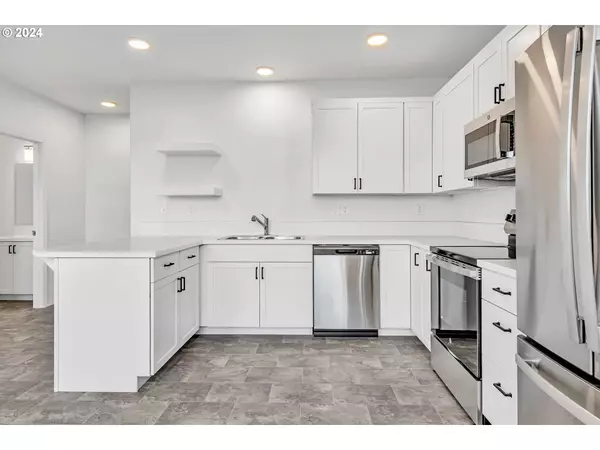 Springfield, OR 97478,1164 S 43RD PL