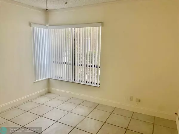 Deerfield Beach, FL 33442,2273 SW 15TH ST  #153