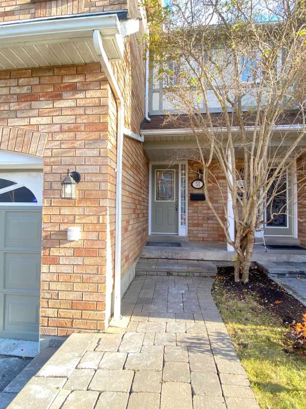 Mississauga, ON L5M 6A7,2350 Britannia RD W #51