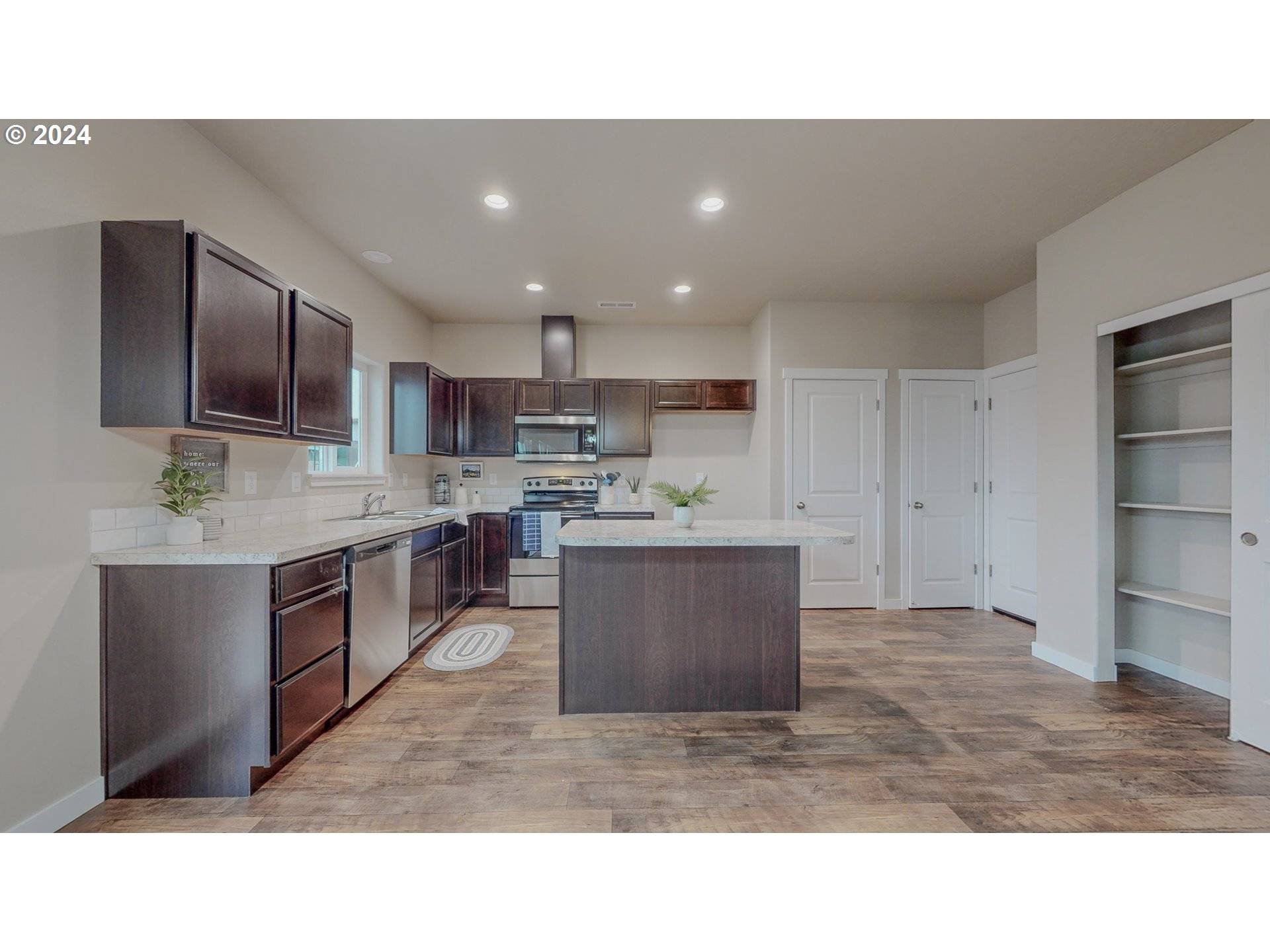 Stanfield, OR 97875,310 ROSALYNN DR