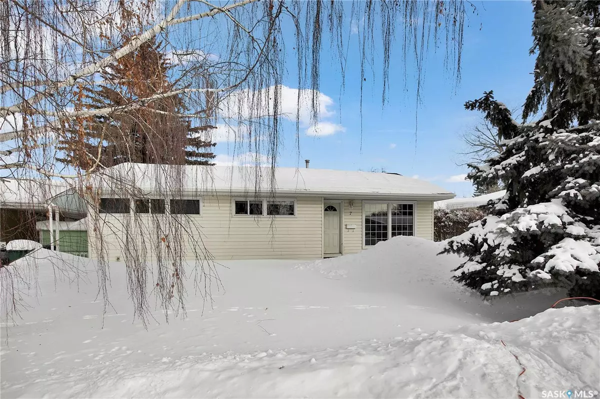 Saskatoon, SK S7H 3G9,7 Fraser CRESCENT