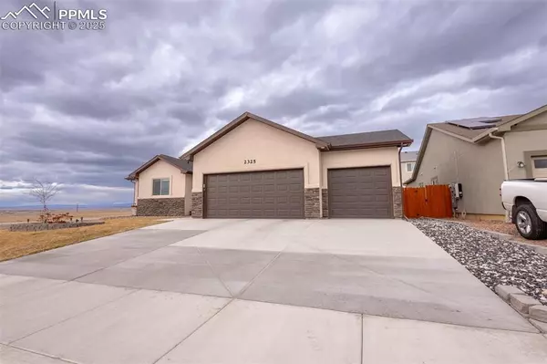 Pueblo, CO 81008,2325 Riverboat CT