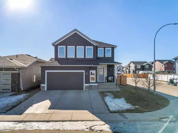 2041 Ravensdun CRES Southeast, Airdrie, AB T4A 3K2