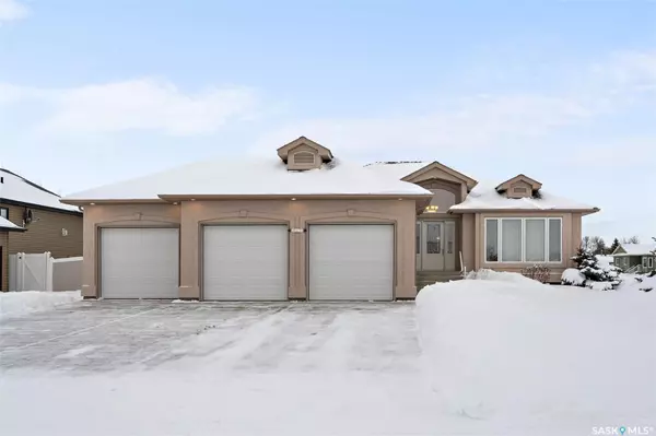 702 4th STREET W, Watrous, SK S0K 4T0