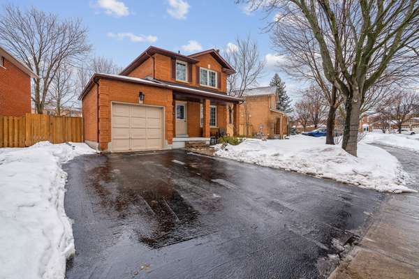 Oakville, ON L6M 3C1,1400 Cobbler LN