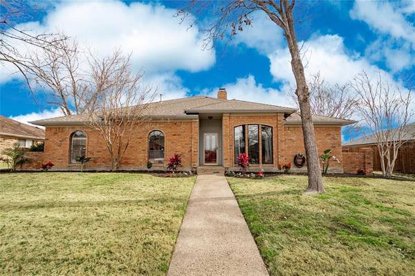 1629 Parkside Trail, Lewisville, TX 75077