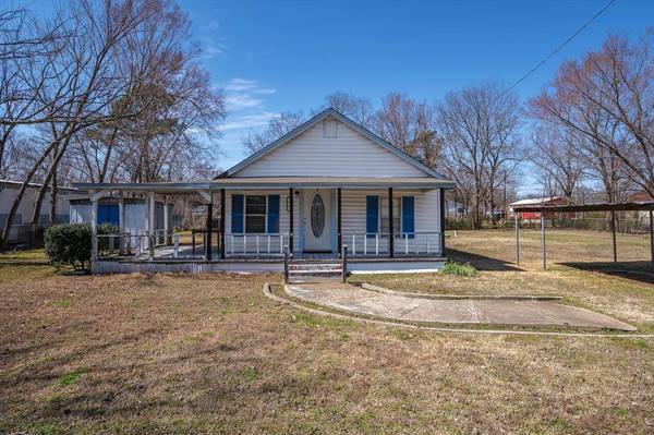 124 Vz County Road 3224, Wills Point, TX 75169