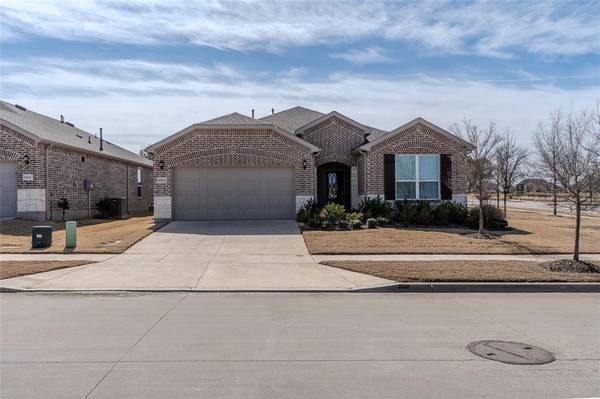 1000 Freedom Lane, Little Elm, TX 76227