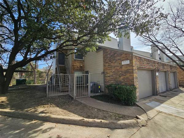 7340 Skillman Street #902, Dallas, TX 75231