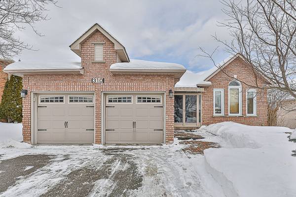 310 Chambers CRES, Newmarket, ON L3X 1T2