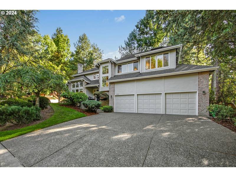 6044 SW KNIGHTSBRIDGE DR, Portland, OR 97219