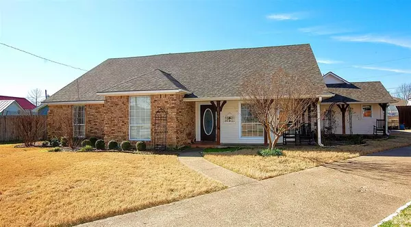 610 Azalea Court, Forney, TX 75126