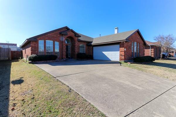 3716 Red Oak Street, Sachse, TX 75048