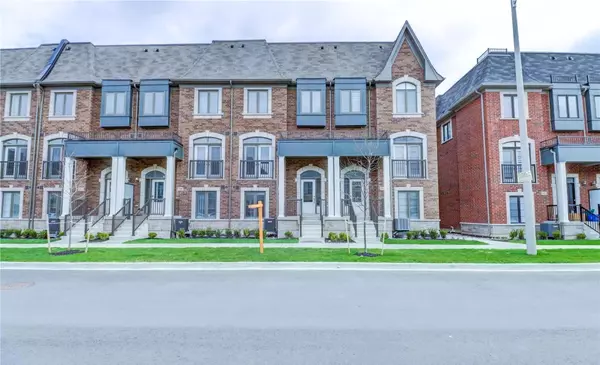 111 Lichfield RD, Markham, ON L3R 0W9