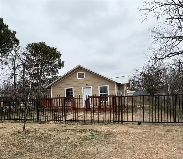 Cisco, TX 76437,608 W 12th Street W