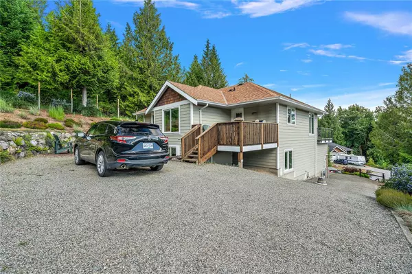 Mill Bay, BC V8H 1A5,2628 Streamside Pl