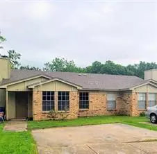 118 Oak Wood Lane, Kennedale, TX 76060