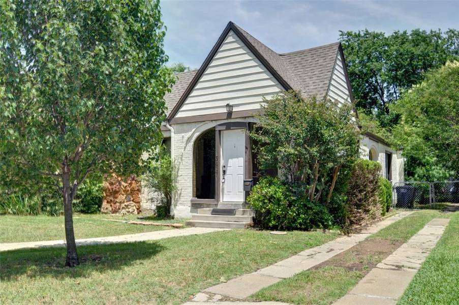 3417 Rogers Avenue, Fort Worth, TX 76109