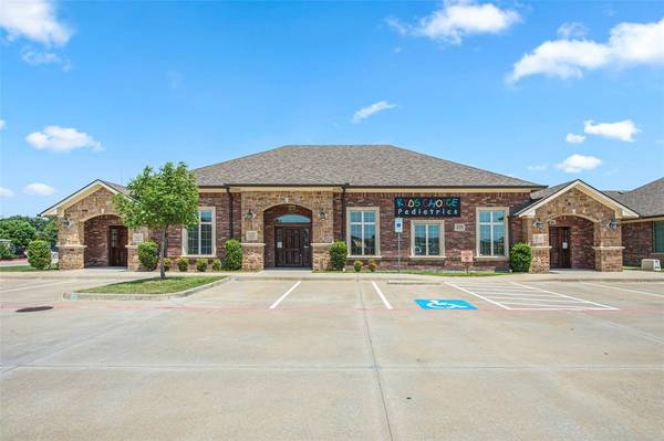 425 Old Newman Road #Building 6, Frisco, TX 75036