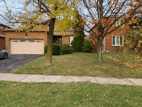 Oakville, ON L6H 4X3,2171 Granby DR