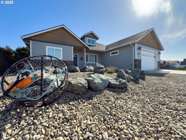 Bandon, OR 97411,3097 LINCOLN AVE SW