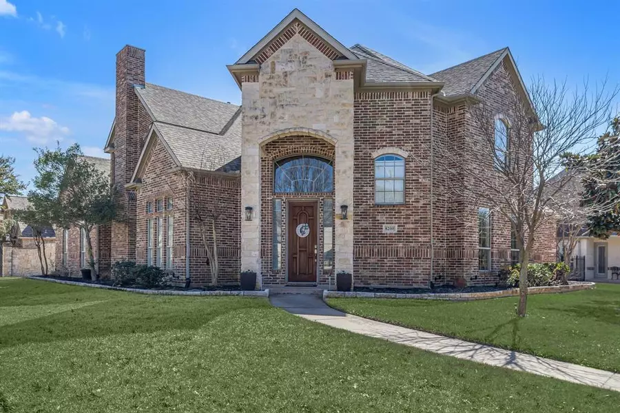 8200 Thornwood Drive, North Richland Hills, TX 76182