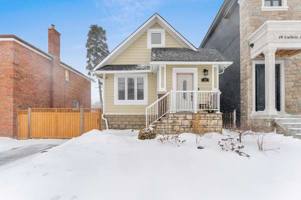 38 Guthrie AVE, Toronto W07, ON M8Y 3L1