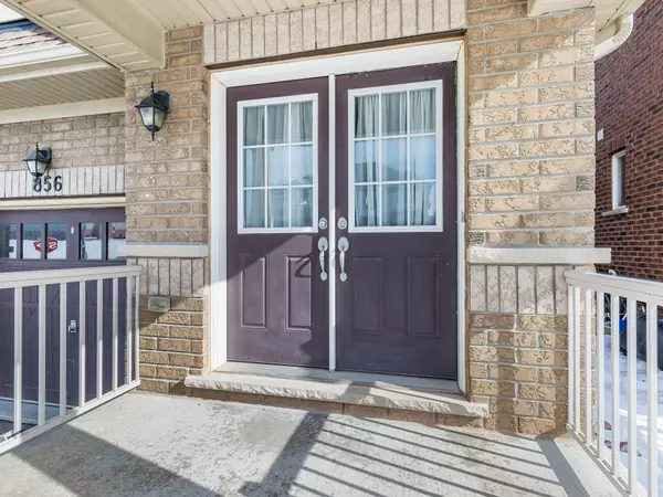 Milton, ON L9T 8N4,856 Miltonbrook CRES