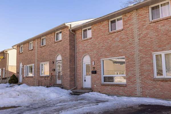 44 Rosemund CRES, Kingston, ON K7M 6Z4