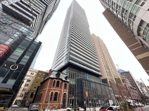 15 Grenville ST #2410, Toronto C01, ON M4Y 1A1