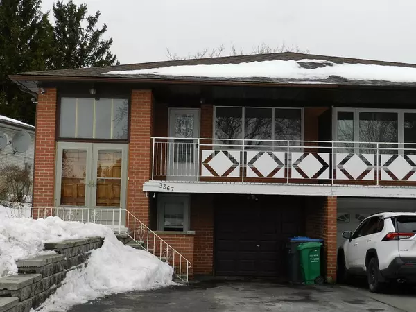 Mississauga, ON L5C 2B3,3367 VERHOEVEN DR