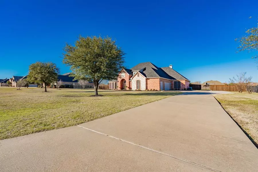 1297 W Secretariat Drive, Terrell, TX 75160