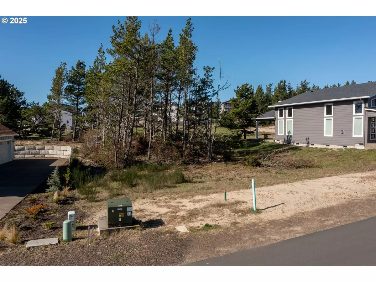 Manzanita, OR 97130,Meadows DR #33