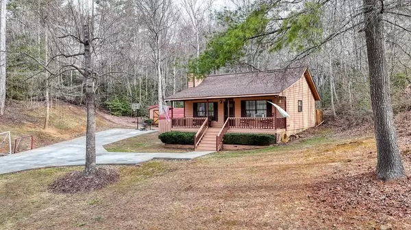 523 Lake Nottely Drive, Blairsville, GA 30512