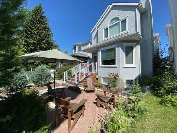 4604 Montgomery AVE NW, Calgary, AB T3B 0L2