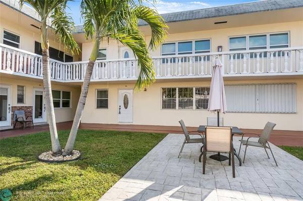 Hollywood, FL 33019,1451 N 12th Ct  #11A