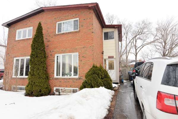 2266 Brookhurst RD, Mississauga, ON L5J 1P9