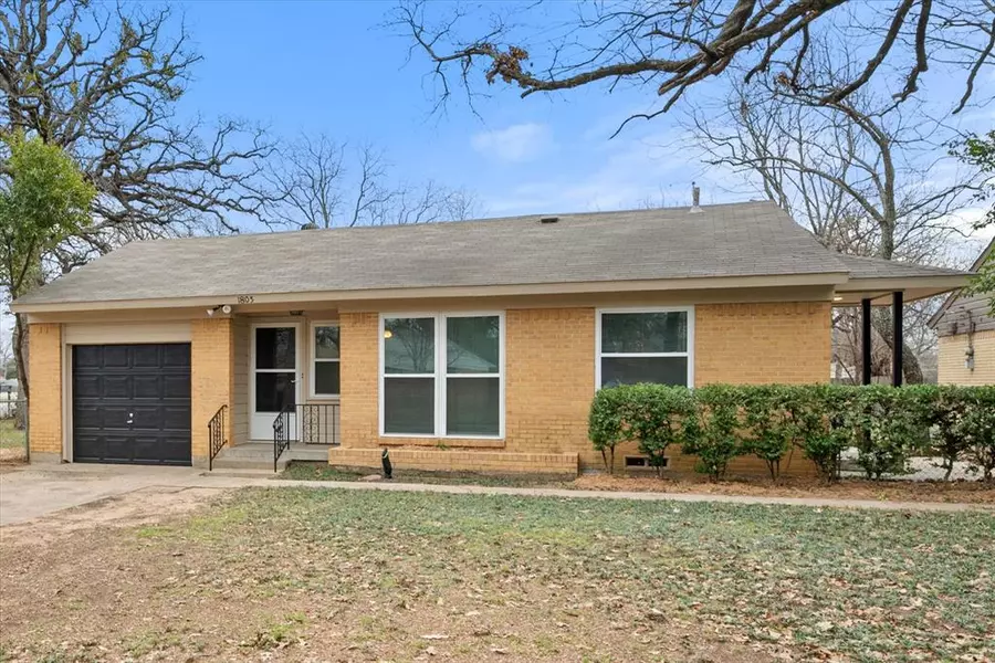 1805 Donna Street, Arlington, TX 76013